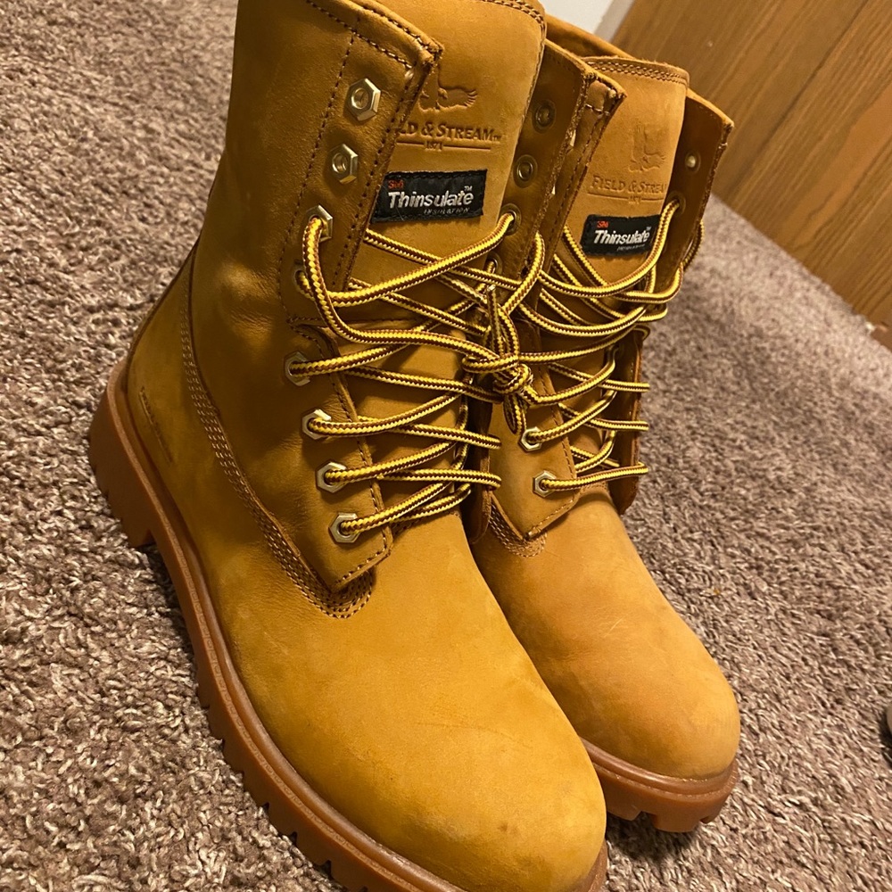Field and Stream Insulated Boots, Men’s size 8